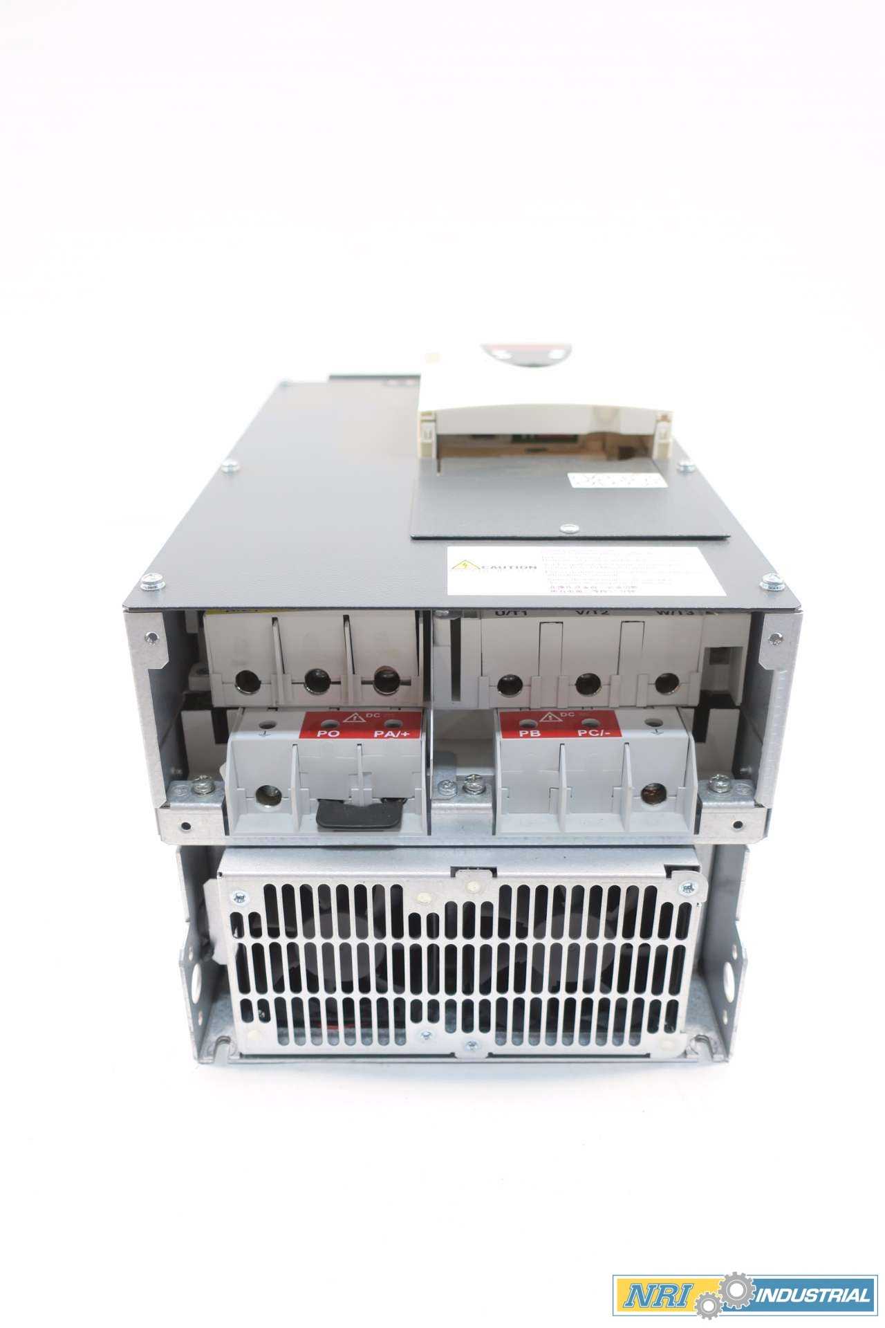 SCHNEIDER ALTIVAR 61 15HP VFD - MOTOR DRIVES