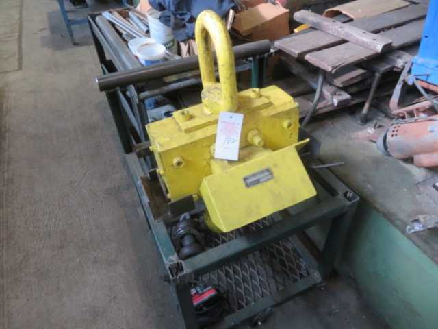 Allegany Technology Model CM 30K Scale, 30,000 capacity, and contents - MISCELLANEOUS