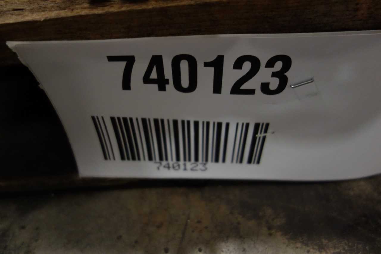 1 PALLET OF ASSORTED ROLLER CHAIN SPROCKETS, GEAR COUPLINGS, V-BELT, OIL-SEAL, BUSHING- DODGE, MITSUBOSHI - GEAR REDUCERS