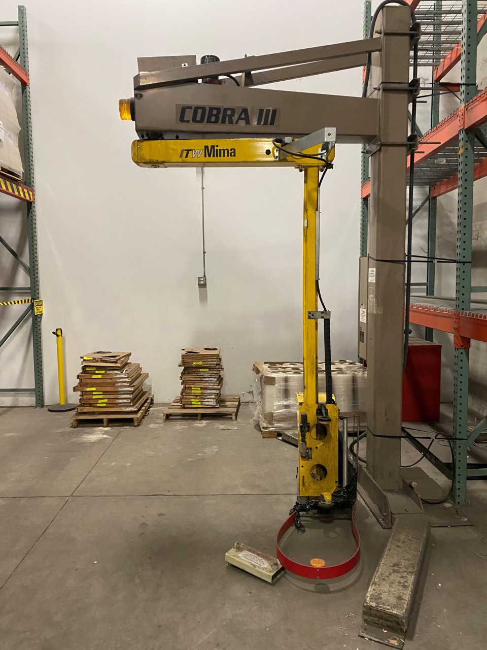 ITW Mima Cobra III Pallet Wrapper - PACKAGING