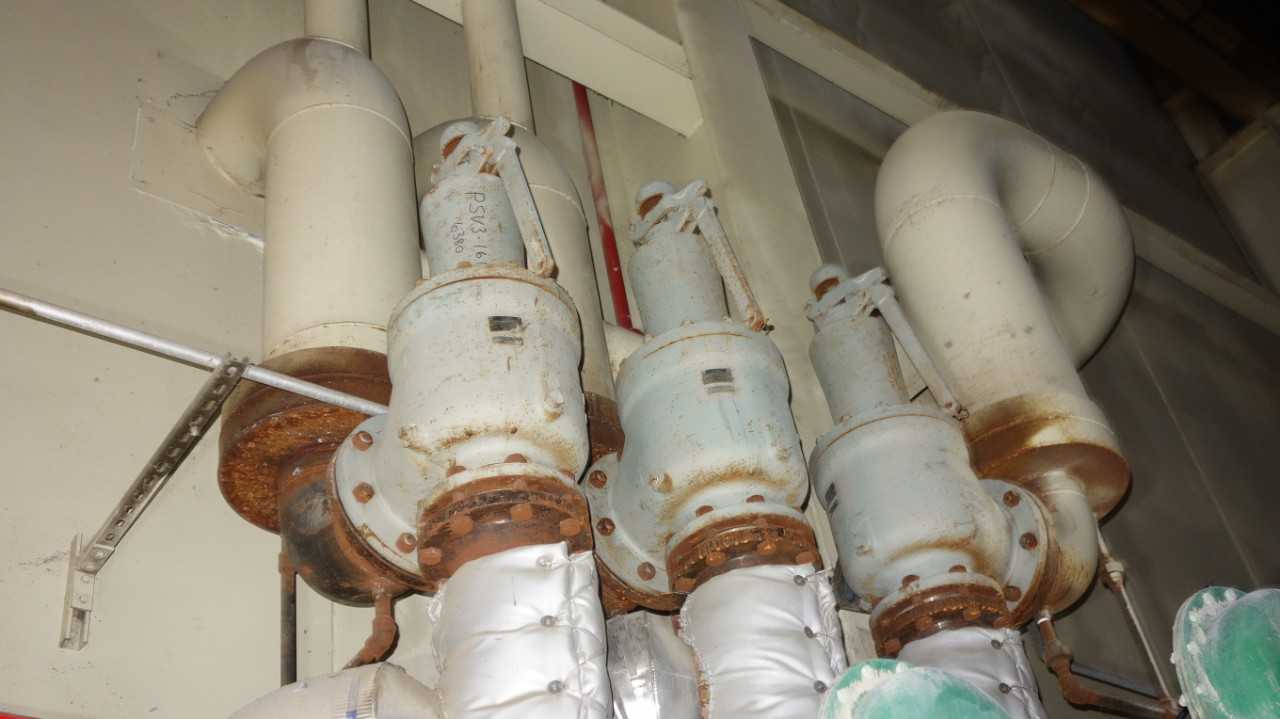 LOT OF 3 CONSOLIDATED 4IN RELIEF VALVES - RELIEF VALVE