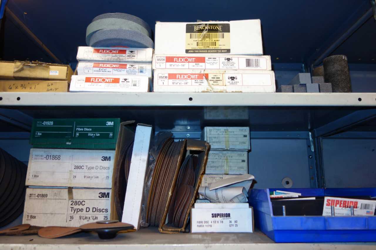 CONTENTS OF SHELVING, ABRASIVE PARTS - SHELVING