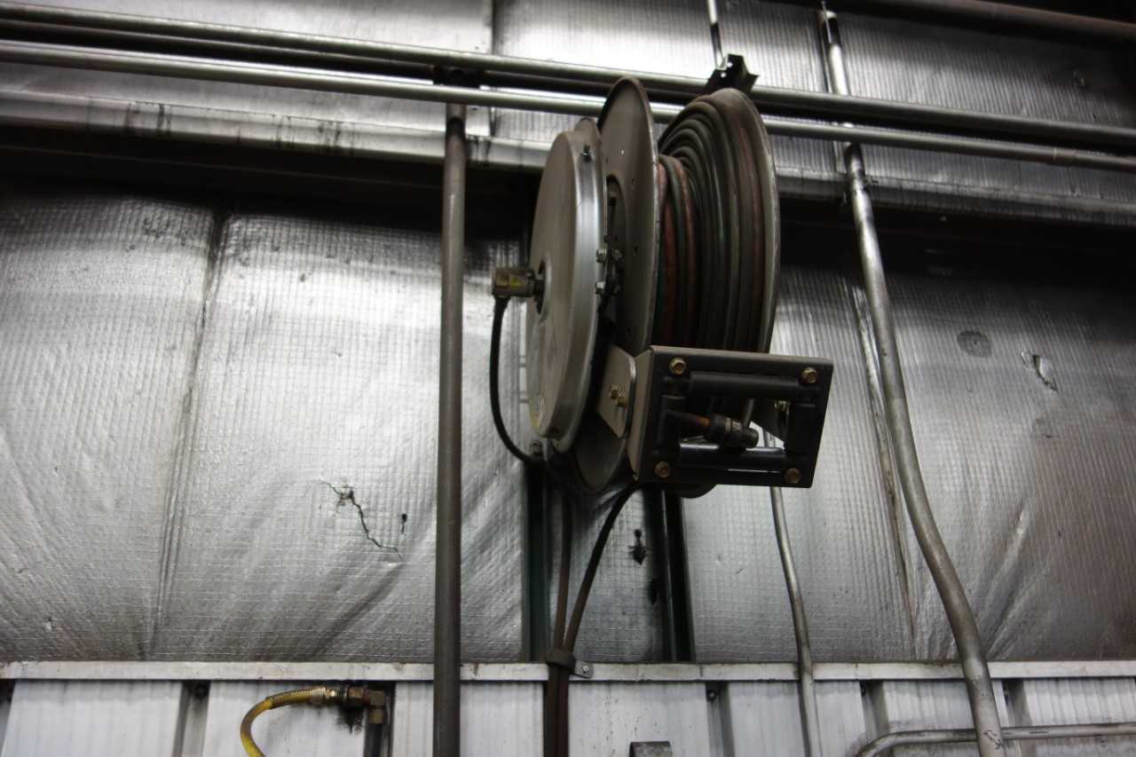 AIRGAS ACETYLENE & OXYGEN HOSE REEL (TANKS NOT INCLUDED) - WELDING EQUIPMENT