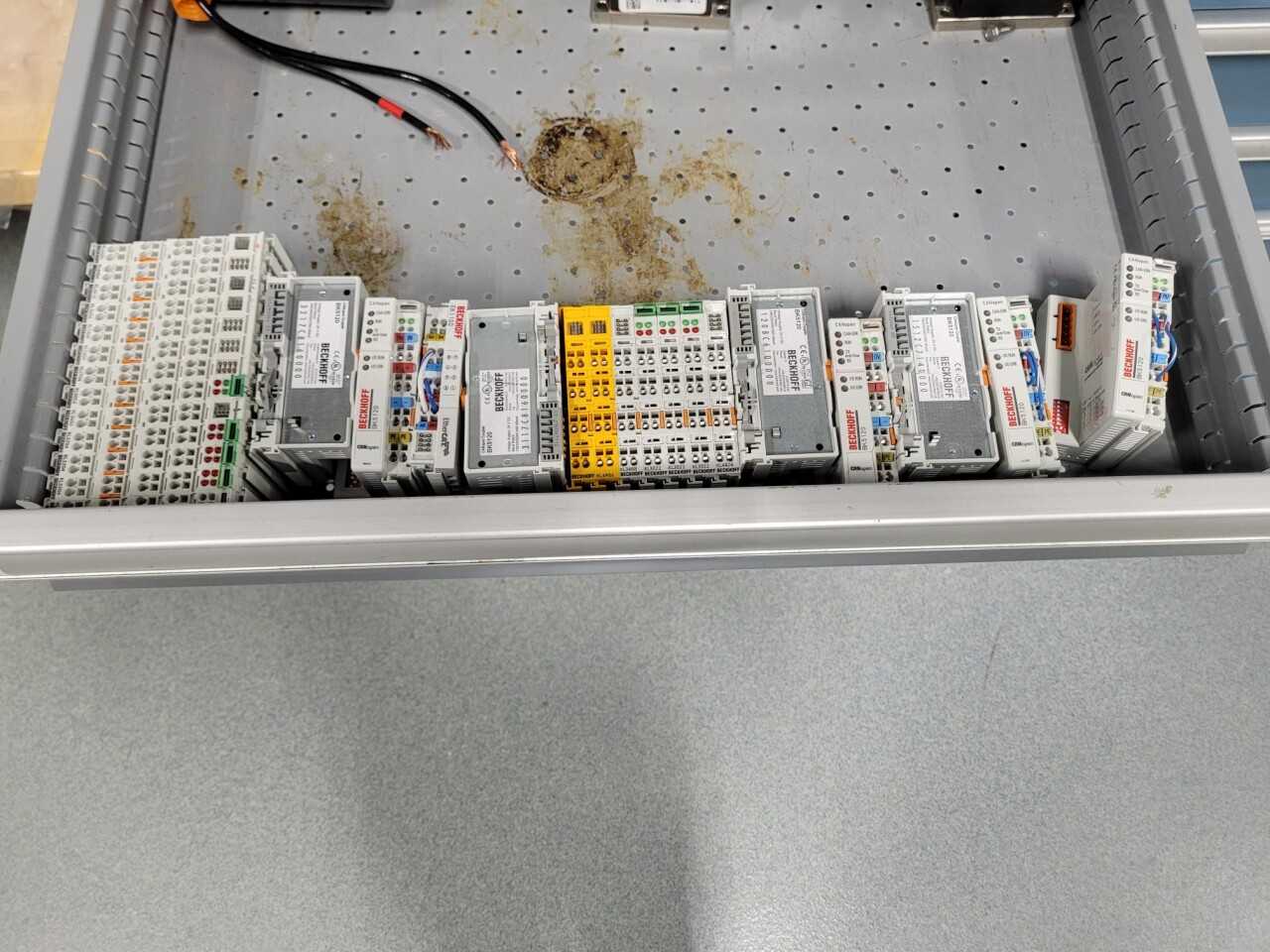 Lot of Beckhoff terminals - INDUSTRIAL PARTS