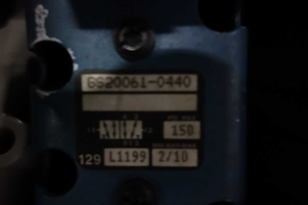 PALLET OF SOLENOID VALVES - SOLENOID VALVE