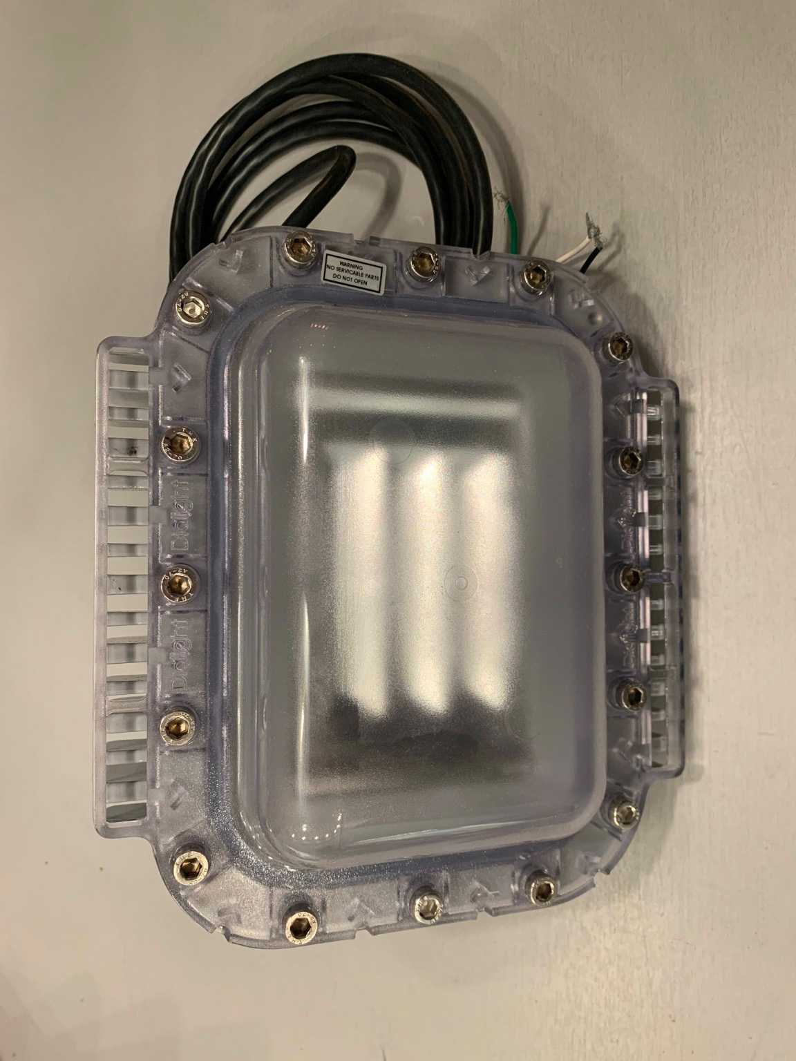 New - Lot of 4 - Dialight HZFFC2N 360-degree Hazardous Location Industrial LED Lighting Fixture - LIGHTING