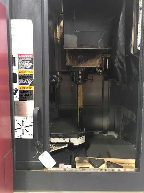 OKK VP400 CNC MACHINING CENTER - CNC MACHINING CENTERS