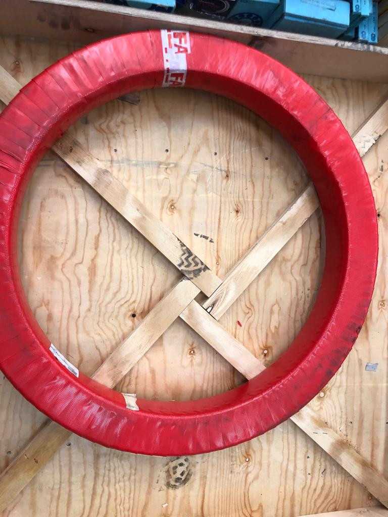 1 pallet of assorted bearings - BEARINGS