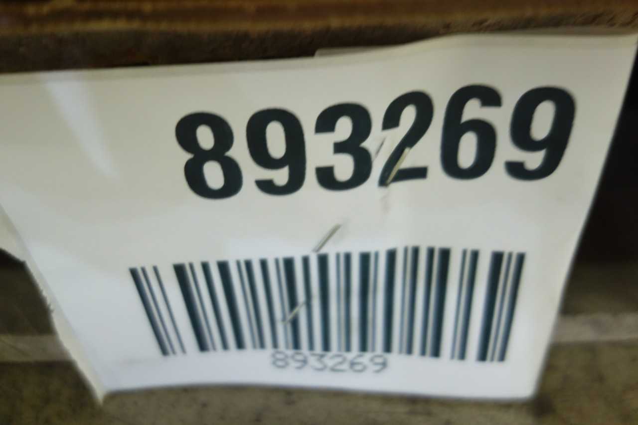 4 PALLETS OF ASSORTED PIPE FITTINGS, FLANGES, GASKETS, VALVES AND PLUGS - PROCESS EQUIPMENT