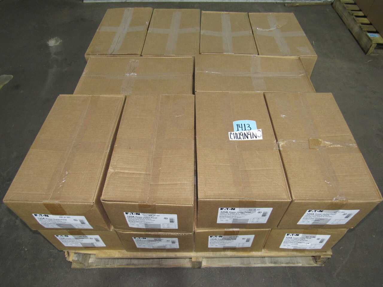Eaton Power Outlet Panel - ELECTRICAL COMPONENTS