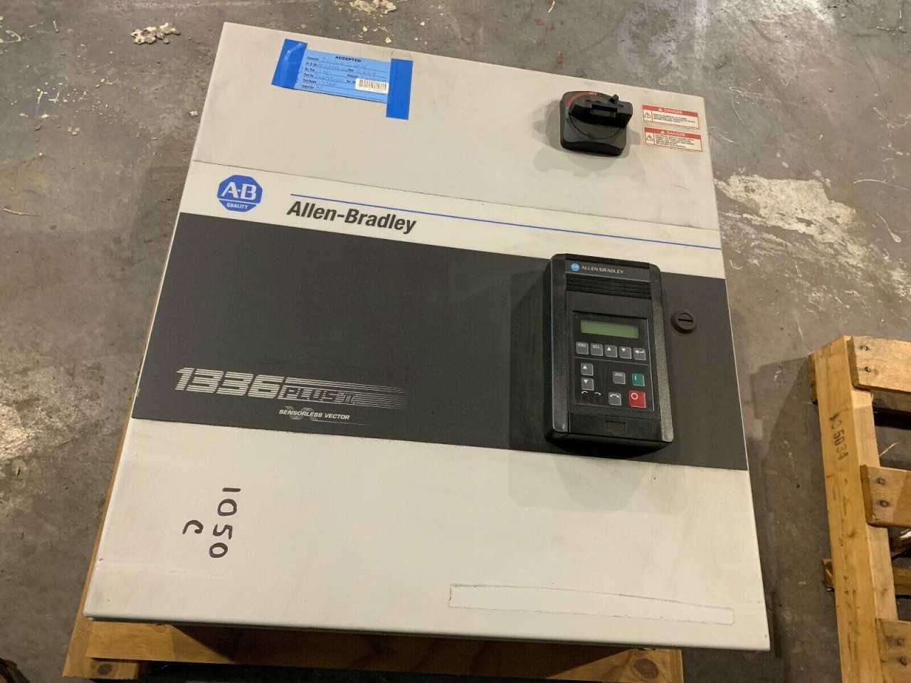 NEW 15HP ALLEN-BRADLEY 1336F-CWF150-AX-EN-L6 DRIVE 1336F-CF150C-AA-CF-DS-GMS1C-HA2C - MOTOR DRIVES