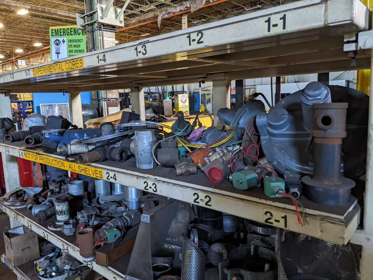 4 SHELVES WITH CONTENTS, ASSORTED VALVES, REGULATORS, FLANGES, CLAMPS, FISHER, ASCO, HONEYWELL, JAMESBURY, KEYSTONE - VALVES