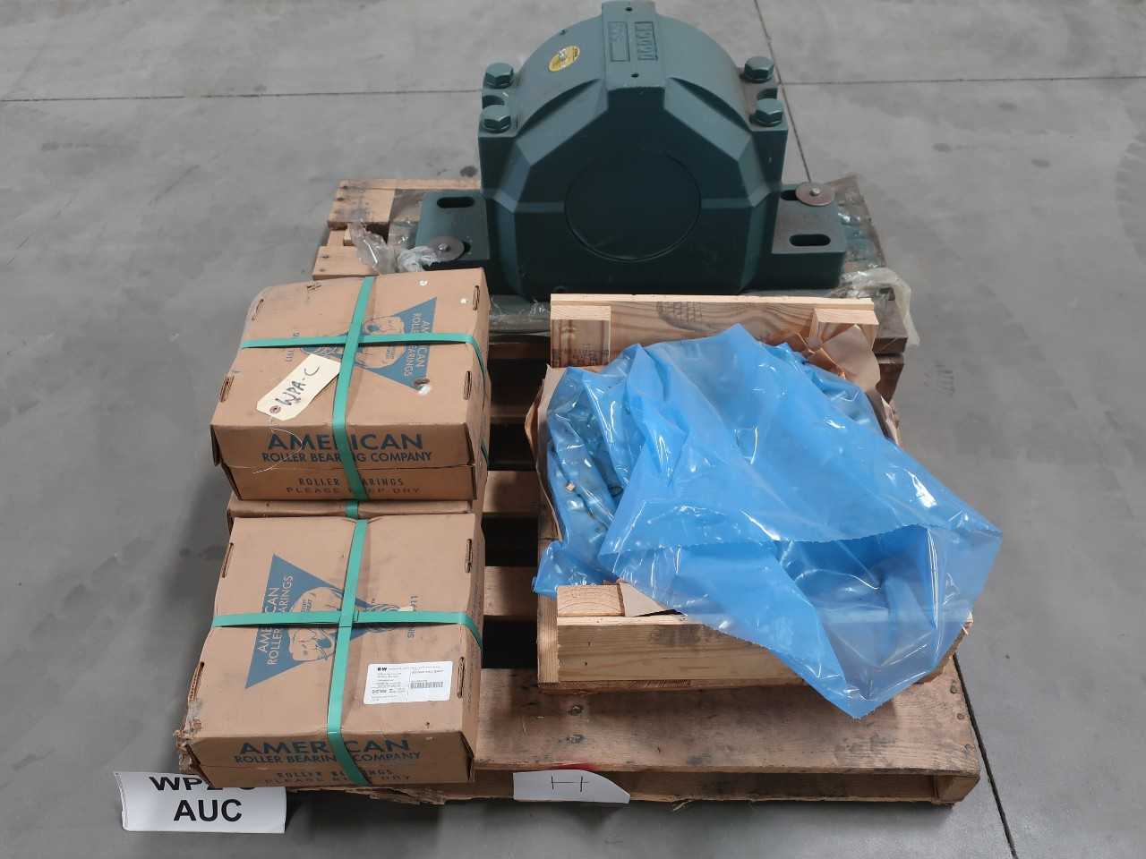 1 PALLET OF ASSORTED BEARINGS - BEARINGS