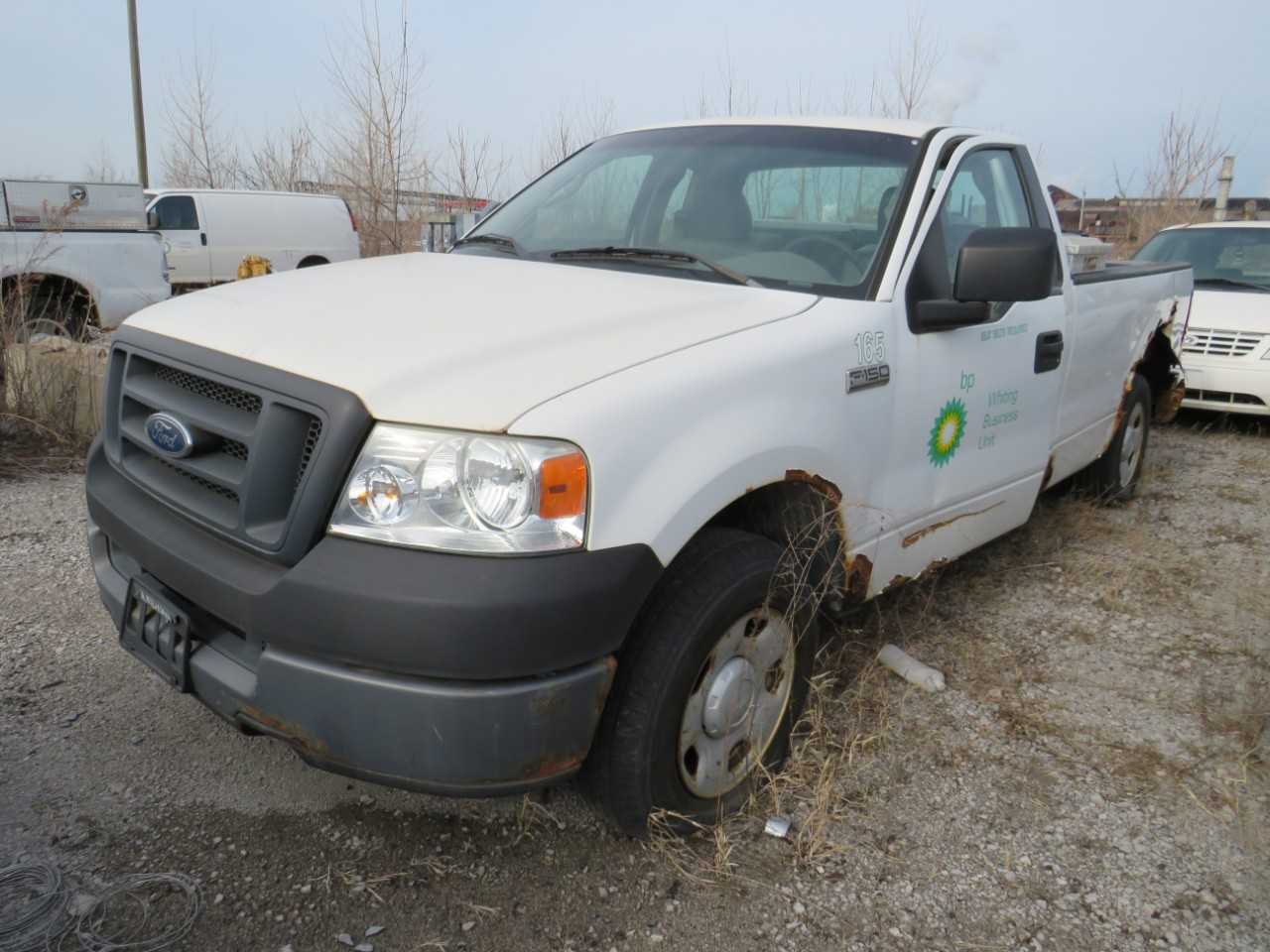 2005 FORD F-150 RWD 2 DOOR V6 CYL GAS TRUCK WITH DEE ZEE TOOLBOX   VIN:  1FTRF12255NA96003 - HYDRO EXCAVATOR TRUCKS