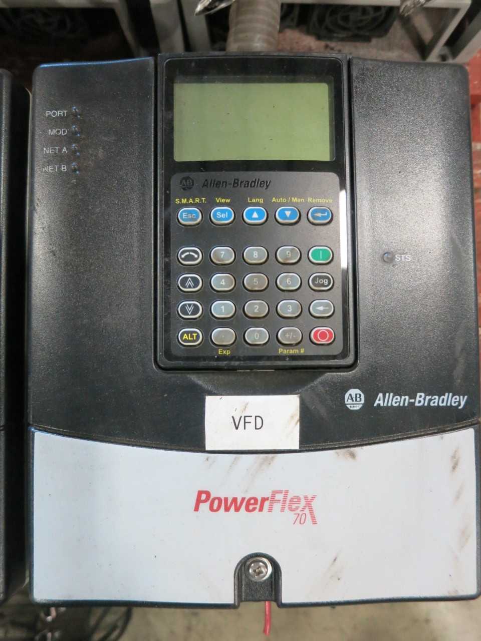 LOT OF 16 ASSORTED ALLEN BRADLEY POWERFLEX 70 VARIABLE FREQUENCY DRIVE 20AD3P4A3AYNANC0 20AD011C3AYNANC0 - MOTOR DRIVES