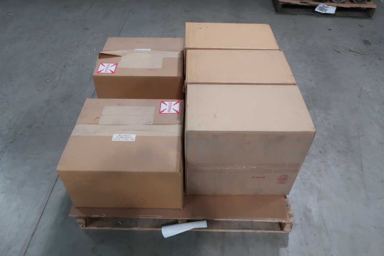 LOT OF 5 MICRO MOTION MMI30000331 ENCLOSURES - ELECTRIC POWER TOOLS