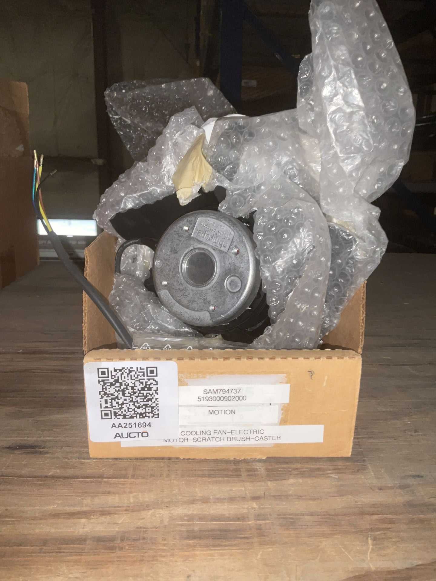 QTY 2- EBM-PAPST INC M2D068-CF02-07 AC MOTOR - AC MOTOR QTY 2- EBM-PAPST INC M2D068-CF02-07 AC MOTOR - AC MOTOR