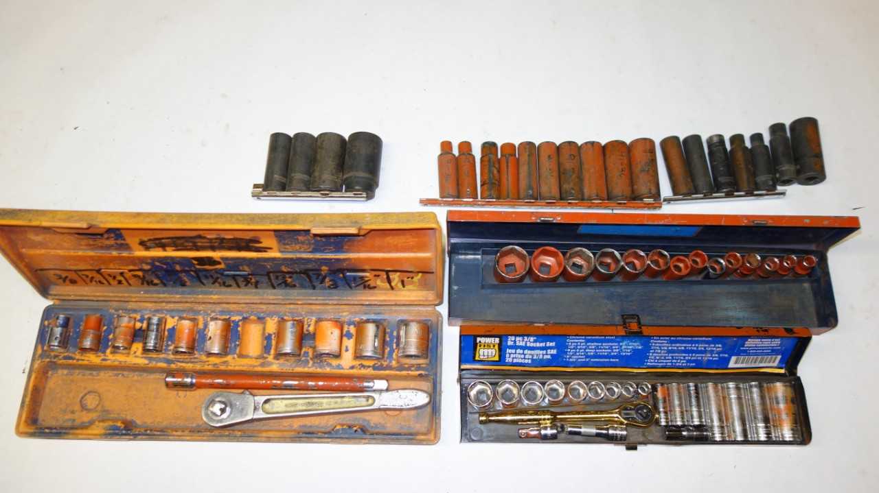LOT OF 6 ASSORTED RATCHET SOCKETS - ELECTRIC POWER TOOLS