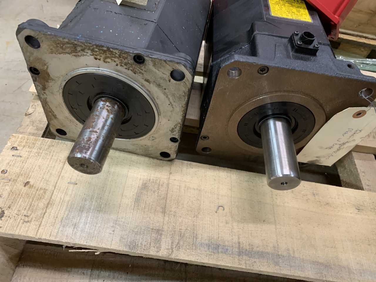 LOT OF 2 USED FANUC SERVO MOTORS - SERVO