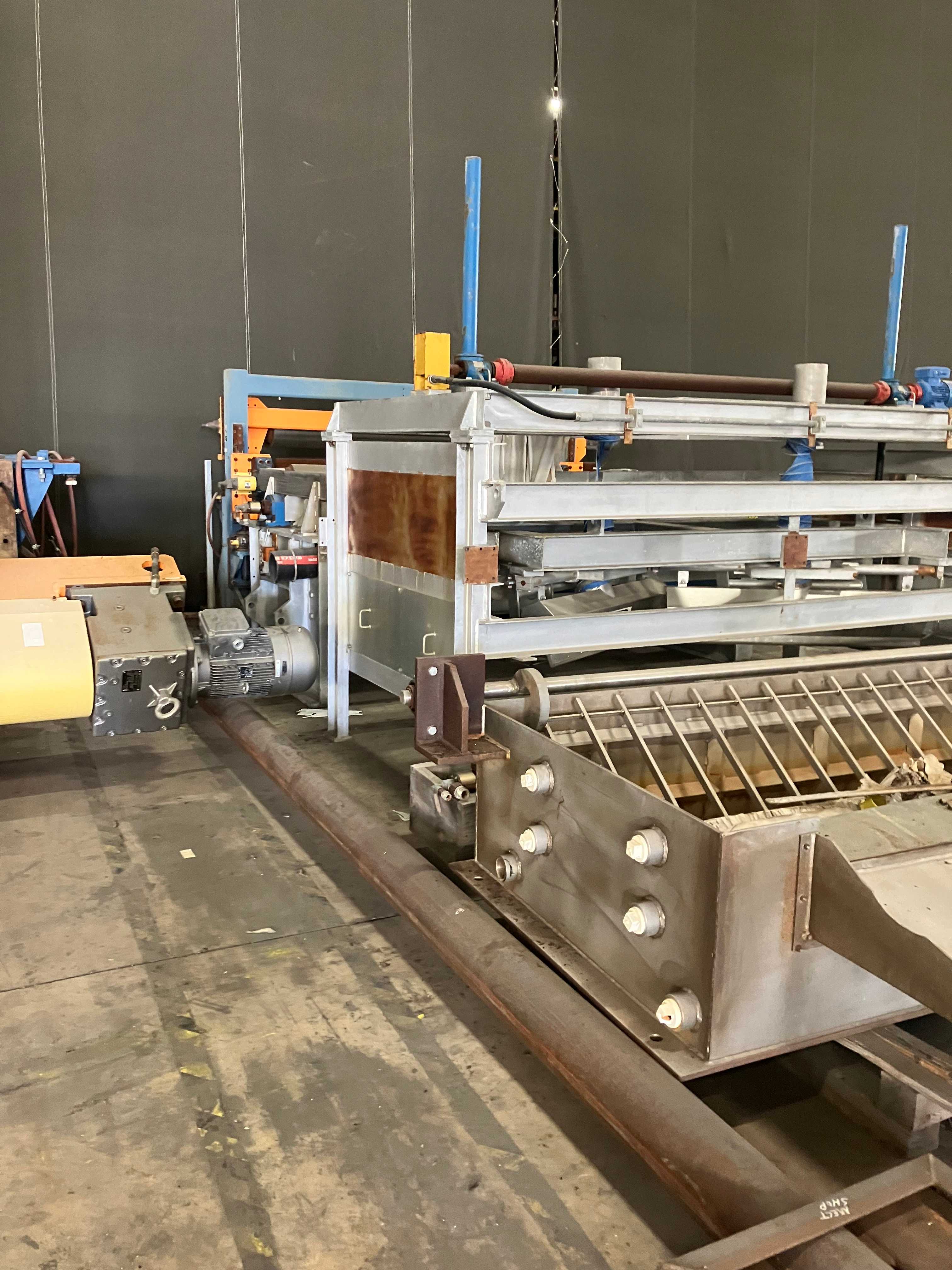ASSORTED MACHINE PARTS - INDUSTRIAL PARTS