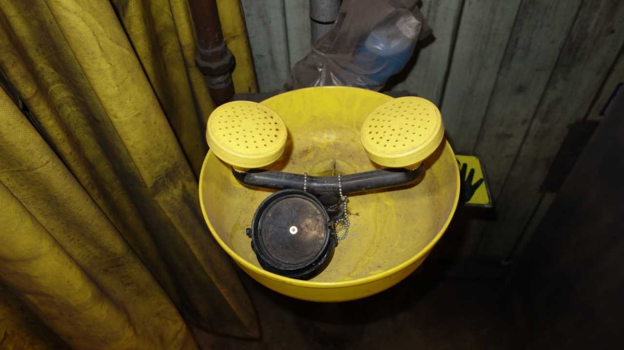 ENCON EMERGENCY SHOWER AND EYEWASH STATION - SAFETY EQUIPMENT