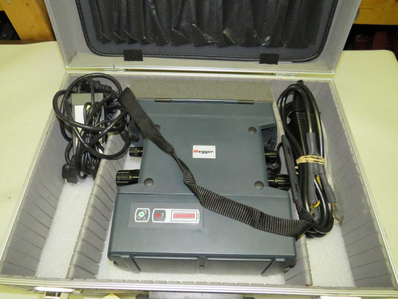 MEGGER DLRO 10X DIGITAL LOW RESISTANCE OHMMETER KIT - ELECTRICAL COMPONENTS