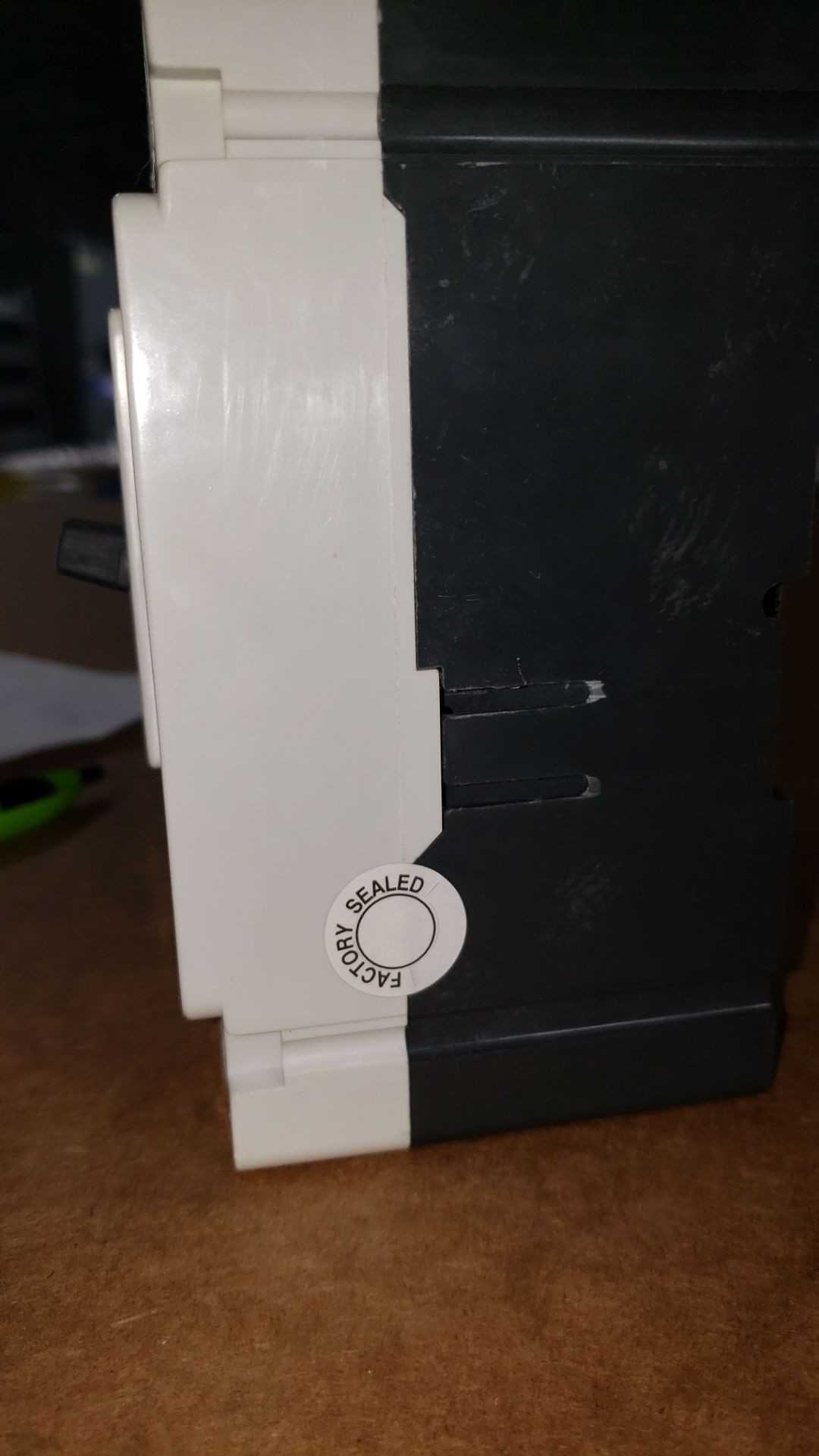Eaton Circuit Breakers - CIRCUIT BREAKERS