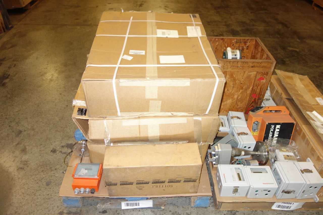 2 PALLETS OF ASSORTED FLOW METERS, LEVEL SENSOR/TRANSMITTERS, CONTROLLERS - INSTRUMENTATION