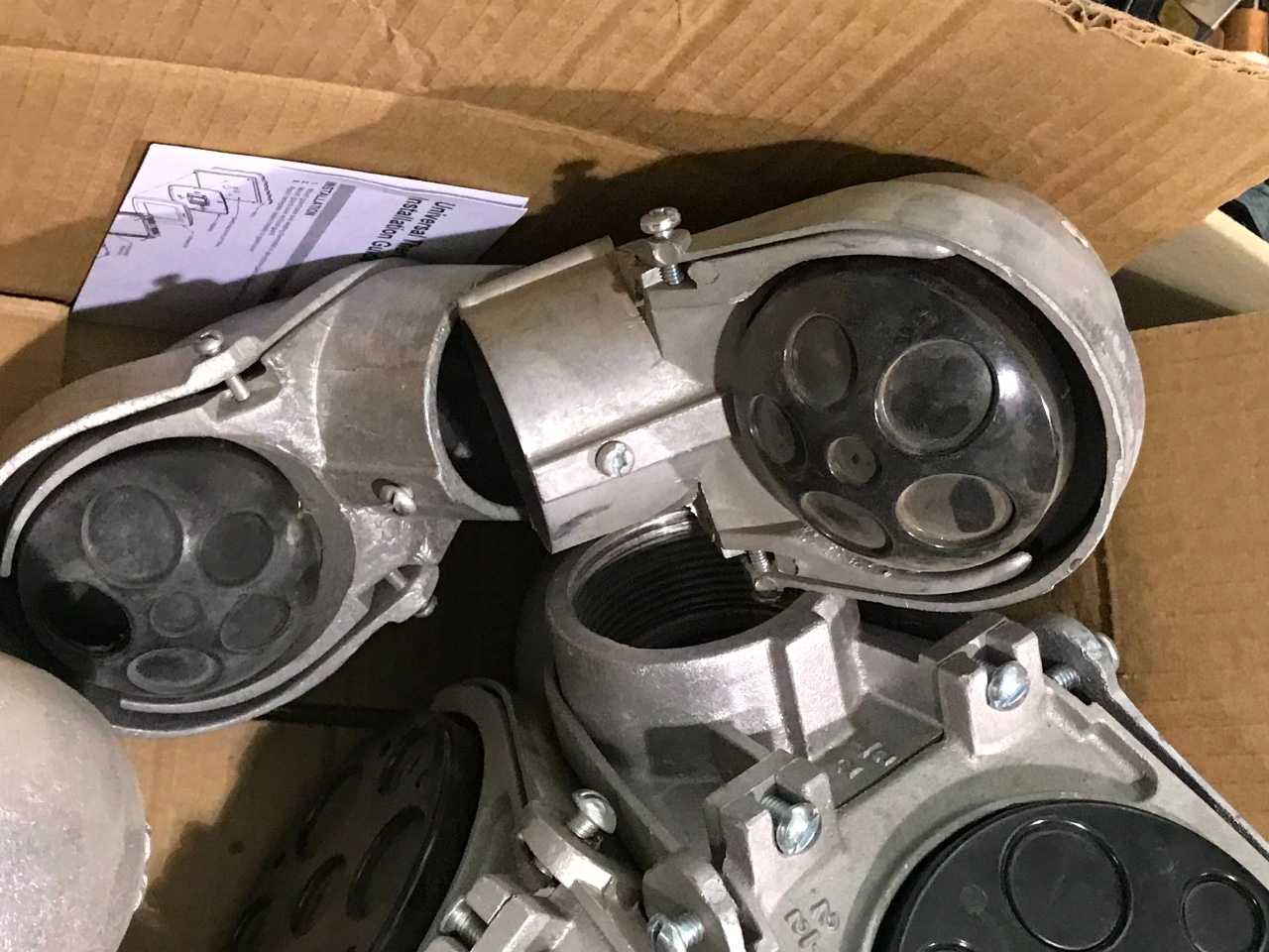 RIGID CONDUIT ENTRANCE HEADS (QTY 8) - CONDUIT FITTING