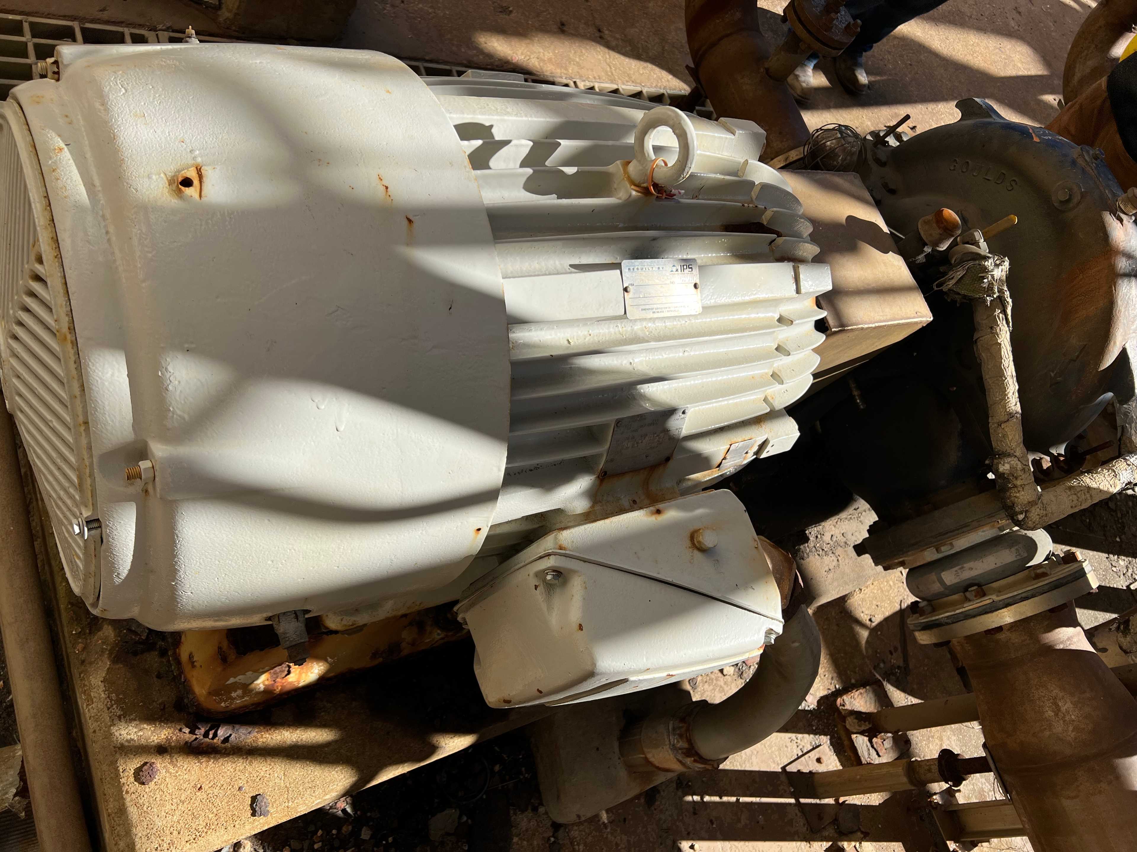 LOT OF 2 GOULDS 6X8IN CENTRIFUGAL PUMP - CENTRIFUGAL PUMP