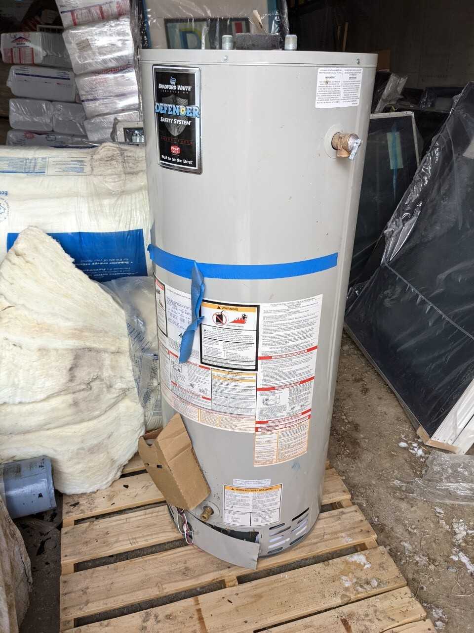 Water heater - HVAC EQUIPMENT Water heater - HVAC EQUIPMENT