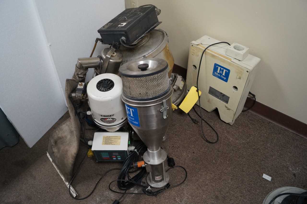 Lot of (4) Misc Vacuum Loaders and Parts - PROCESS EQUIPMENT