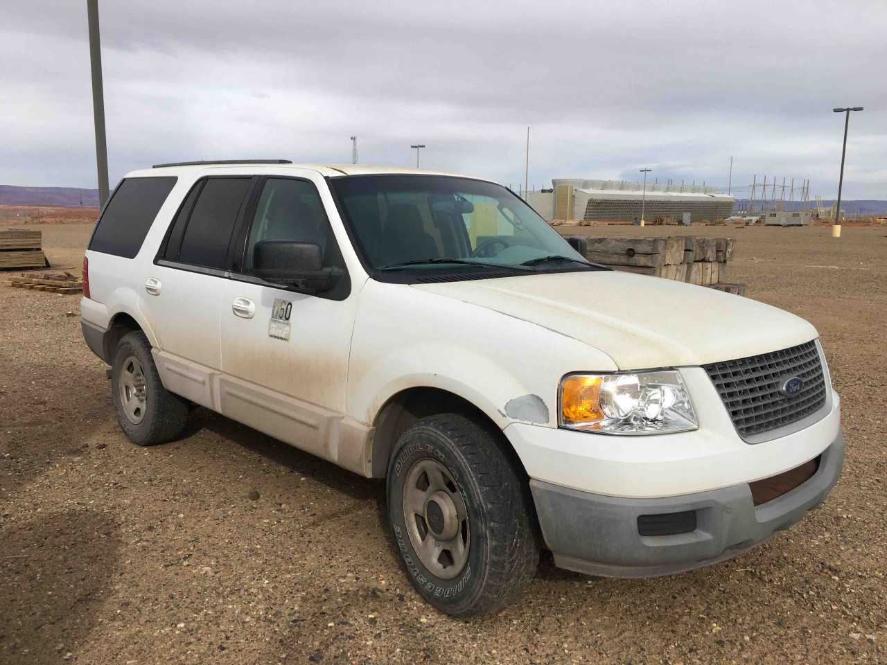2003 Ford Expedition - HYDRO EXCAVATOR TRUCKS