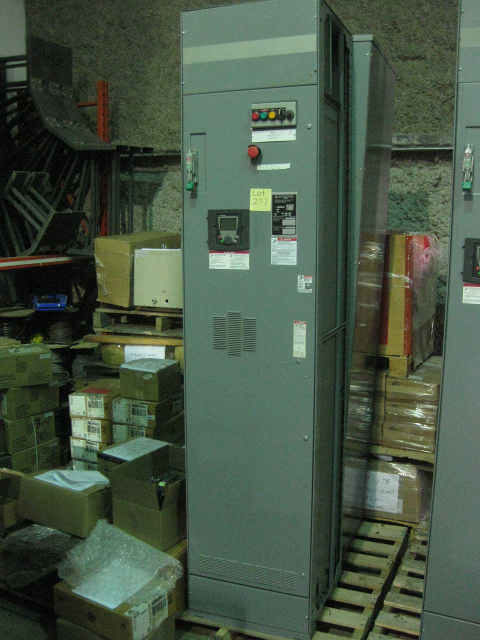 SQD Model 6 1200A Panel 40HP VFD 90A BREAKER - CIRCUIT BREAKERS