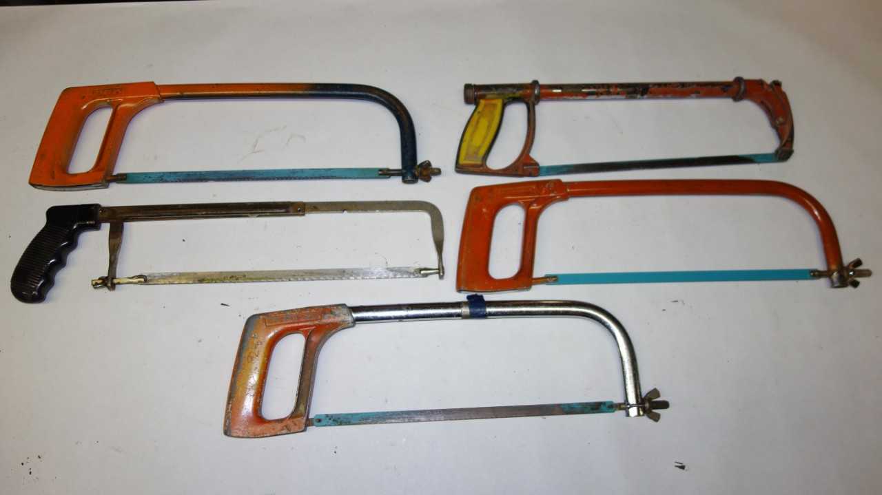 LOT OF 5 ASSORTED HACKSAWS - HAND TOOLS