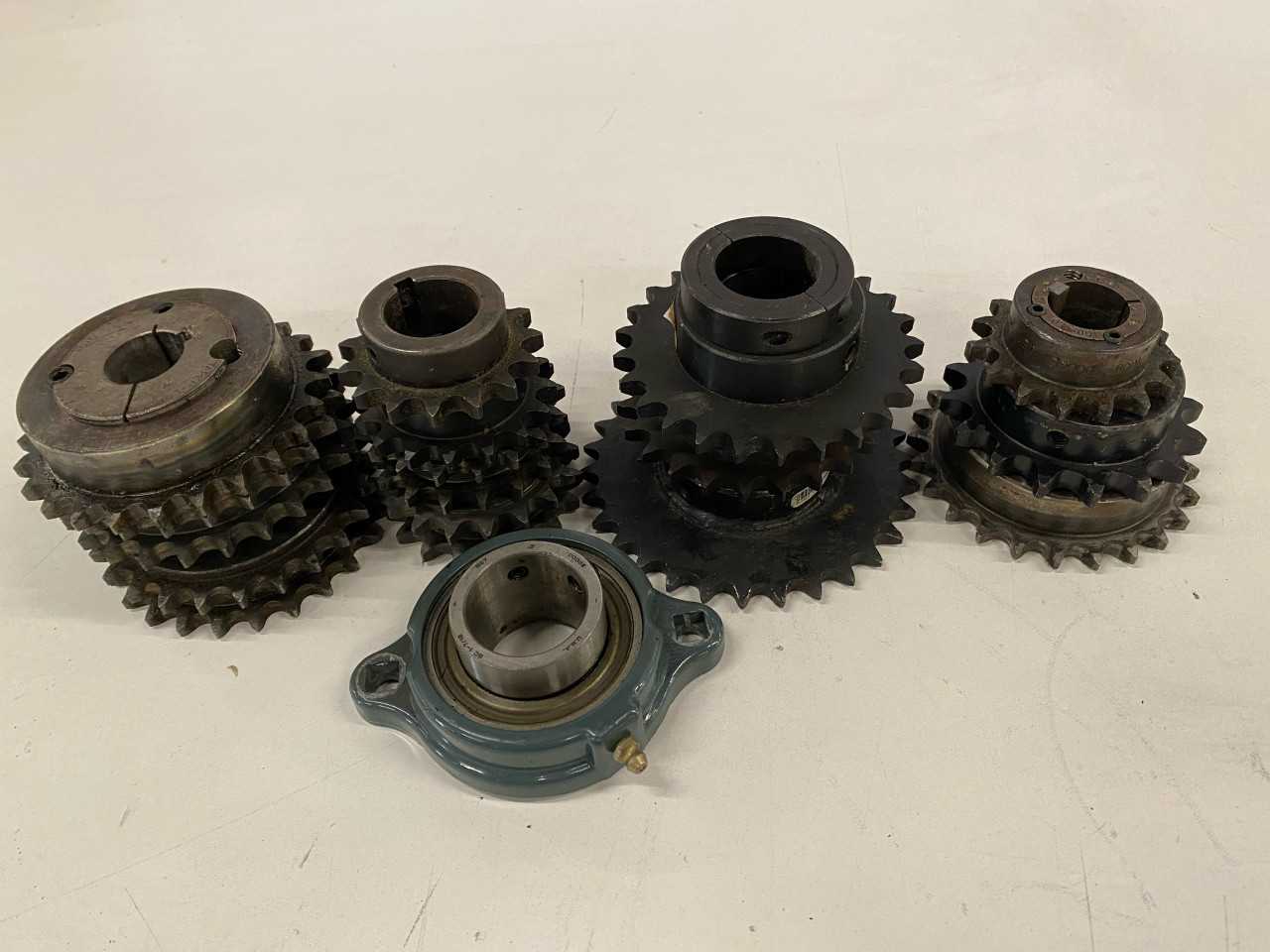 Lot of Salvage Sprockets and Bearings - BEARINGS