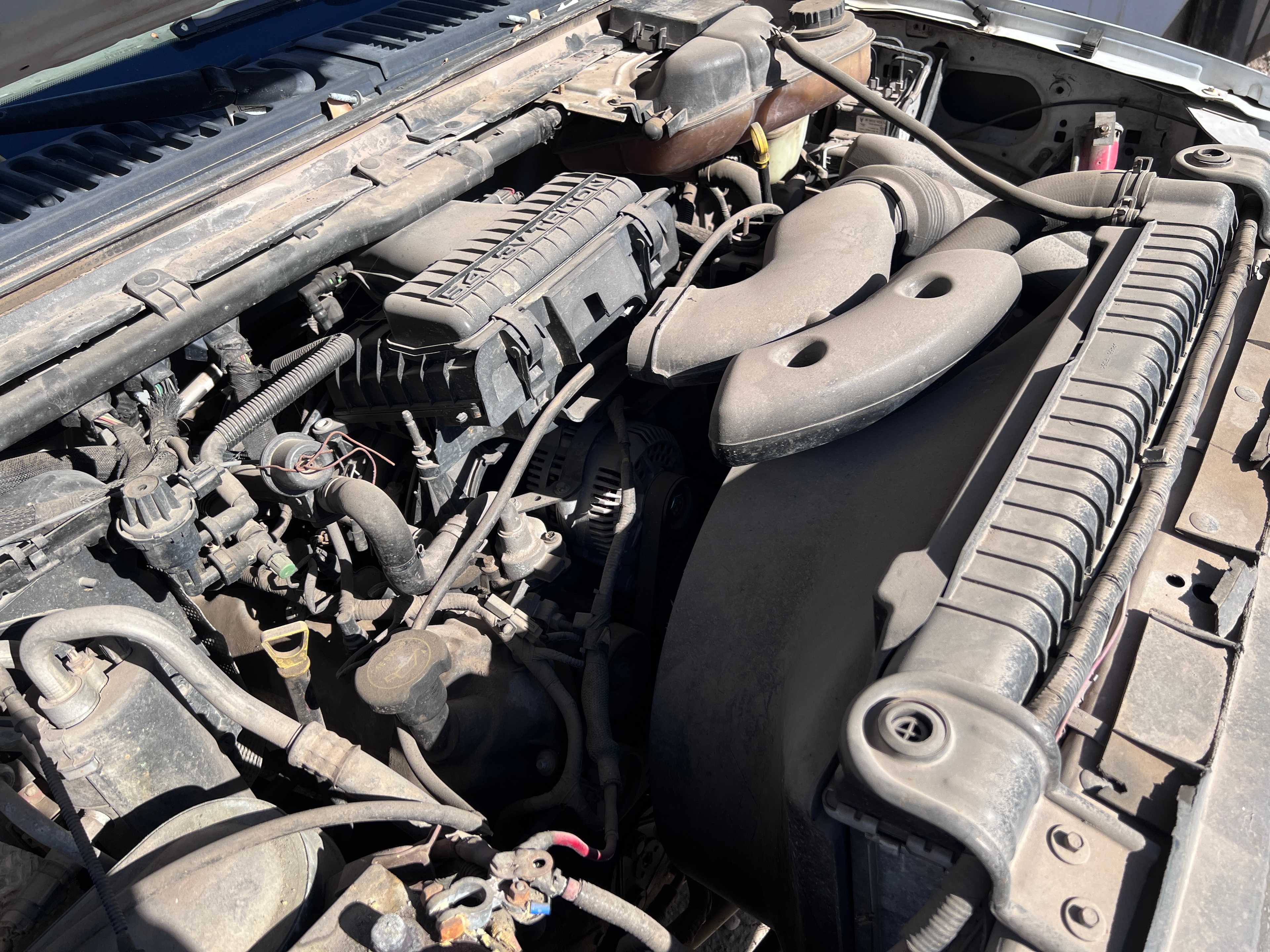 2006 Ford F-250 Crew Cab 4WD - Blown Engine - BUSES
