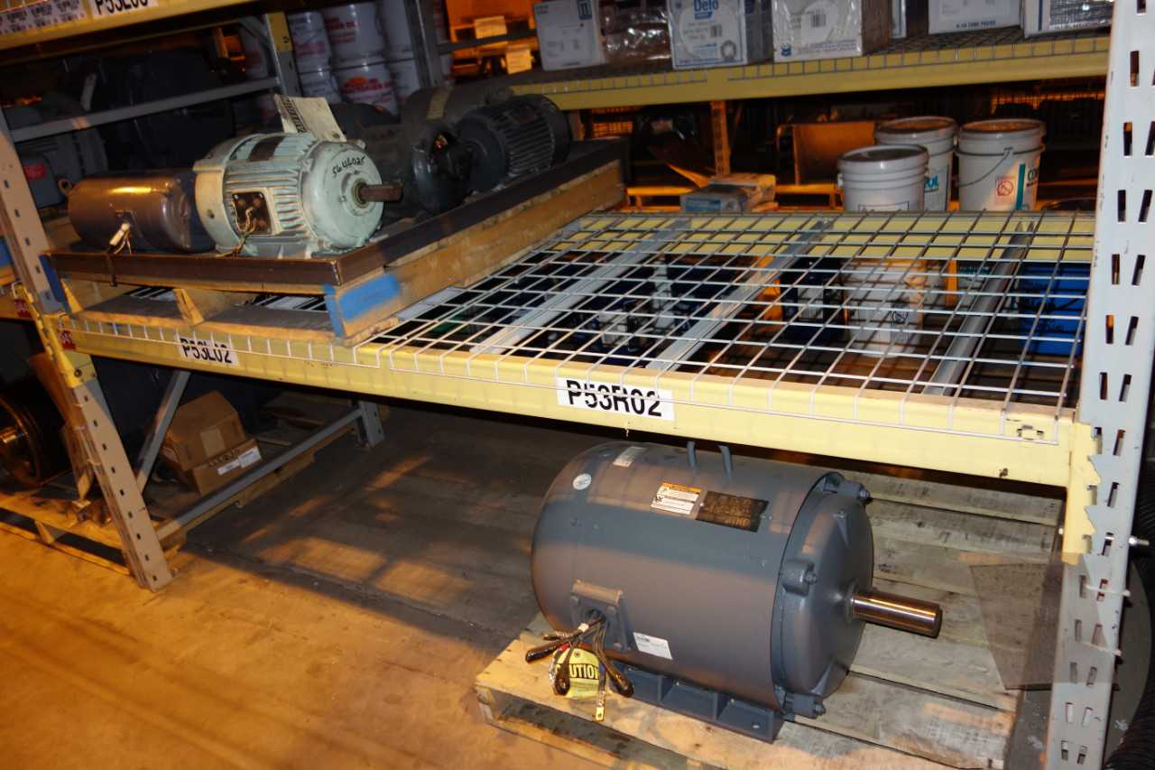 CONTENTS OF 1 UPRIGHT RACKING SECTION, ASSORTED AC MOTORS, SIEMENS, WESTINGHOUSE, RELIANCE, GENERAL ELECTRIC - ELECTRIC MOTORS
