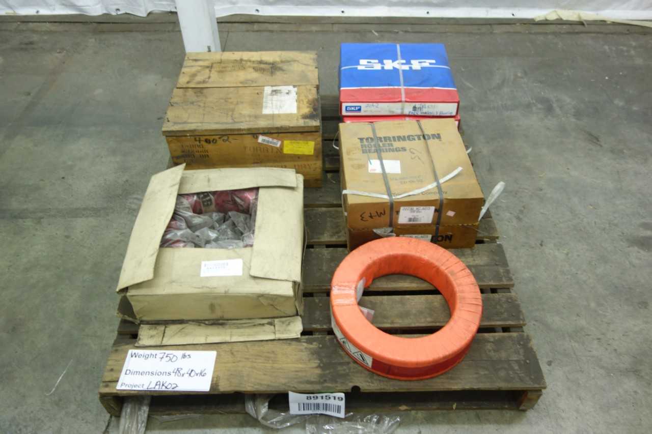 PALLET OF ASSORTED ROLLER BEARINGS - BEARINGS