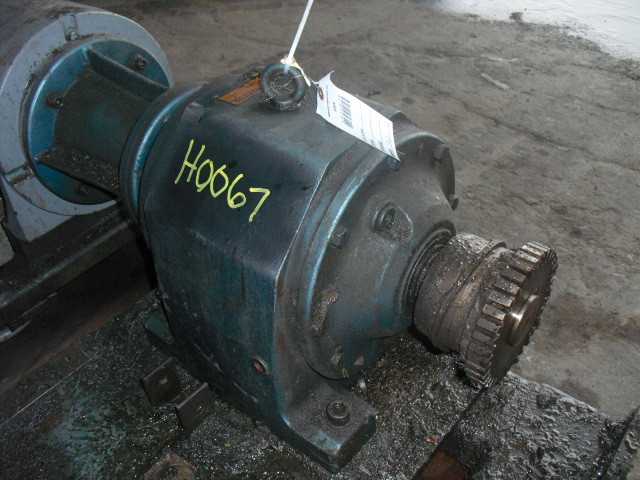 40 HP Sew Euro Gear Reducer Model R92LP284TC - GEAR REDUCERS