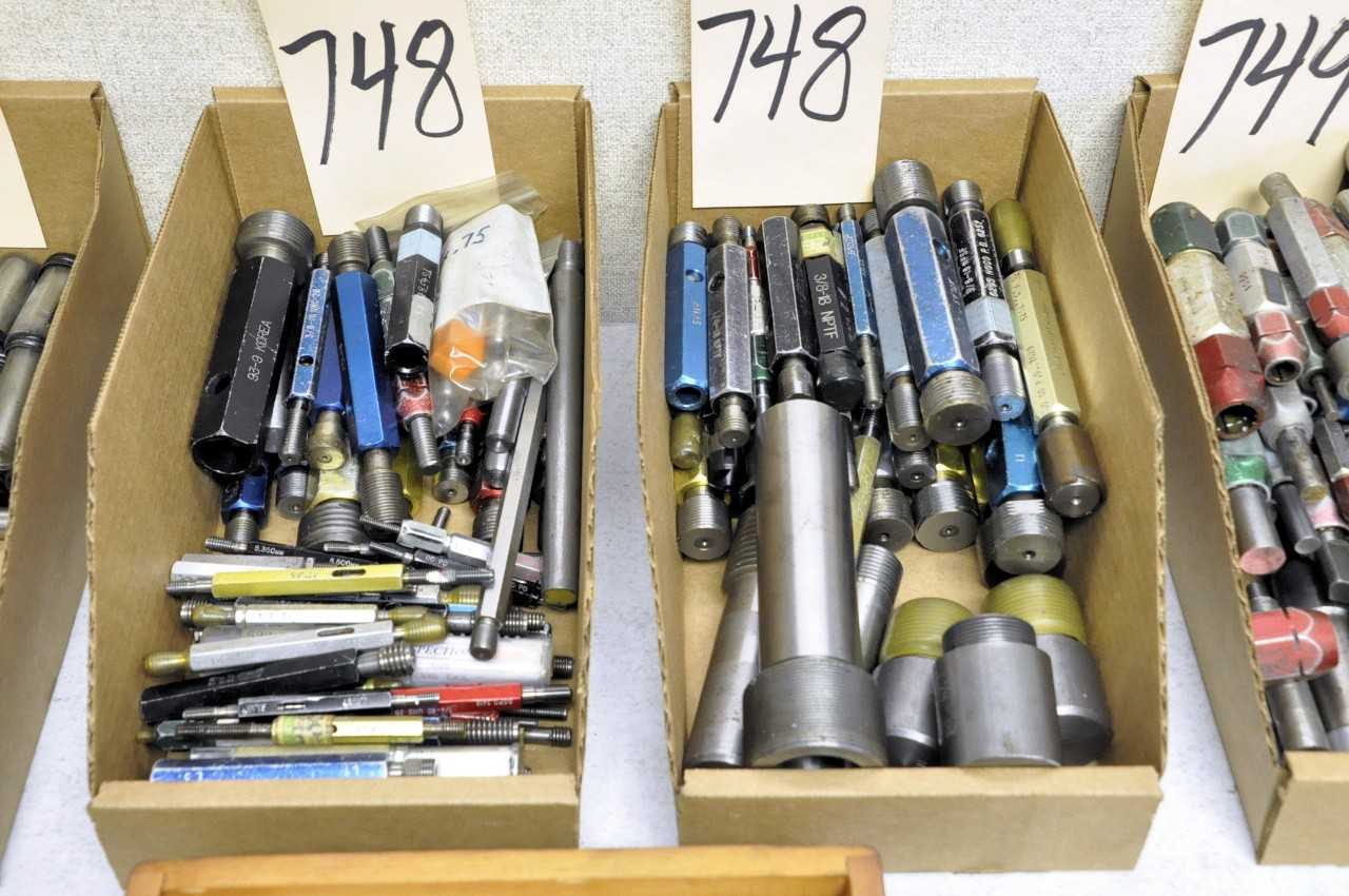 Go No Go Thread Gauges in 2 Boxes - INSTRUMENTATION