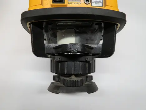 SPECTRA-PHYSICS LASER PLANE L-350 LASERLINE W/ LEVELEYE & TRIPOD SPECTRA-PHYSICS LASER PLANE L-350 LASERLINE W/ LEVELEYE & TRIPOD