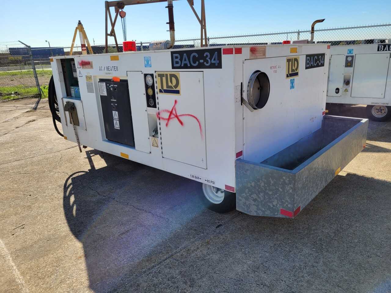 Aircraft AC unit (Lot 2586678) San Antonio, TX -