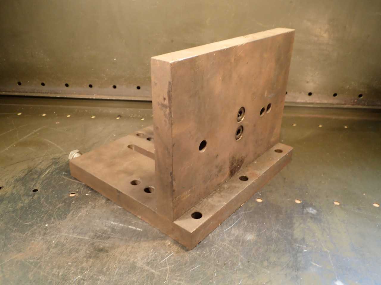 10" x 9" x 8" Adjustable Right Angle Mill Milling Set-Up Fixture Plate - END MILLS