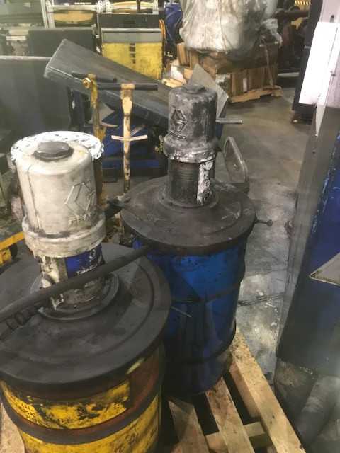 Lot of 3 Pneumatic Grease Pumps - MISCELLANEOUS