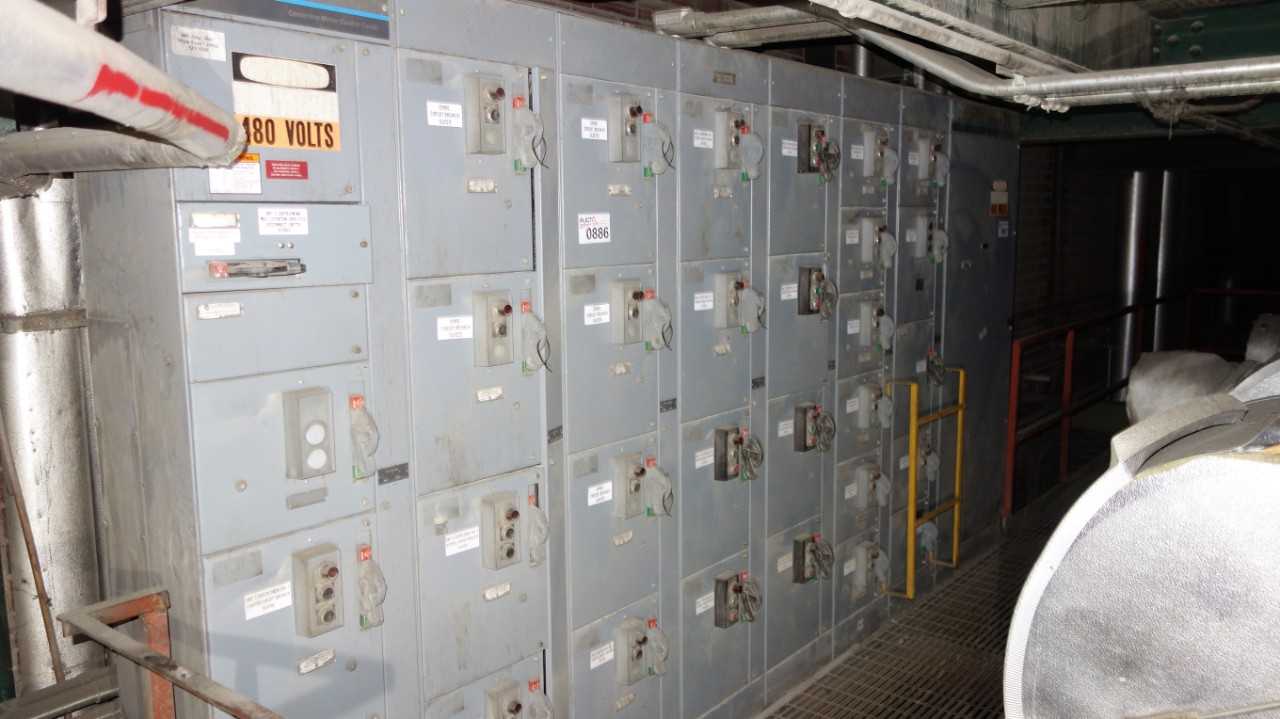 7X VERTICAL SECTIONS ALLEN BRADLEY 2100 CENTERLINE MCC MOTOR CONTROL CENTER (BUCKETS ONLY) - MOTOR CONTROL CENTERS