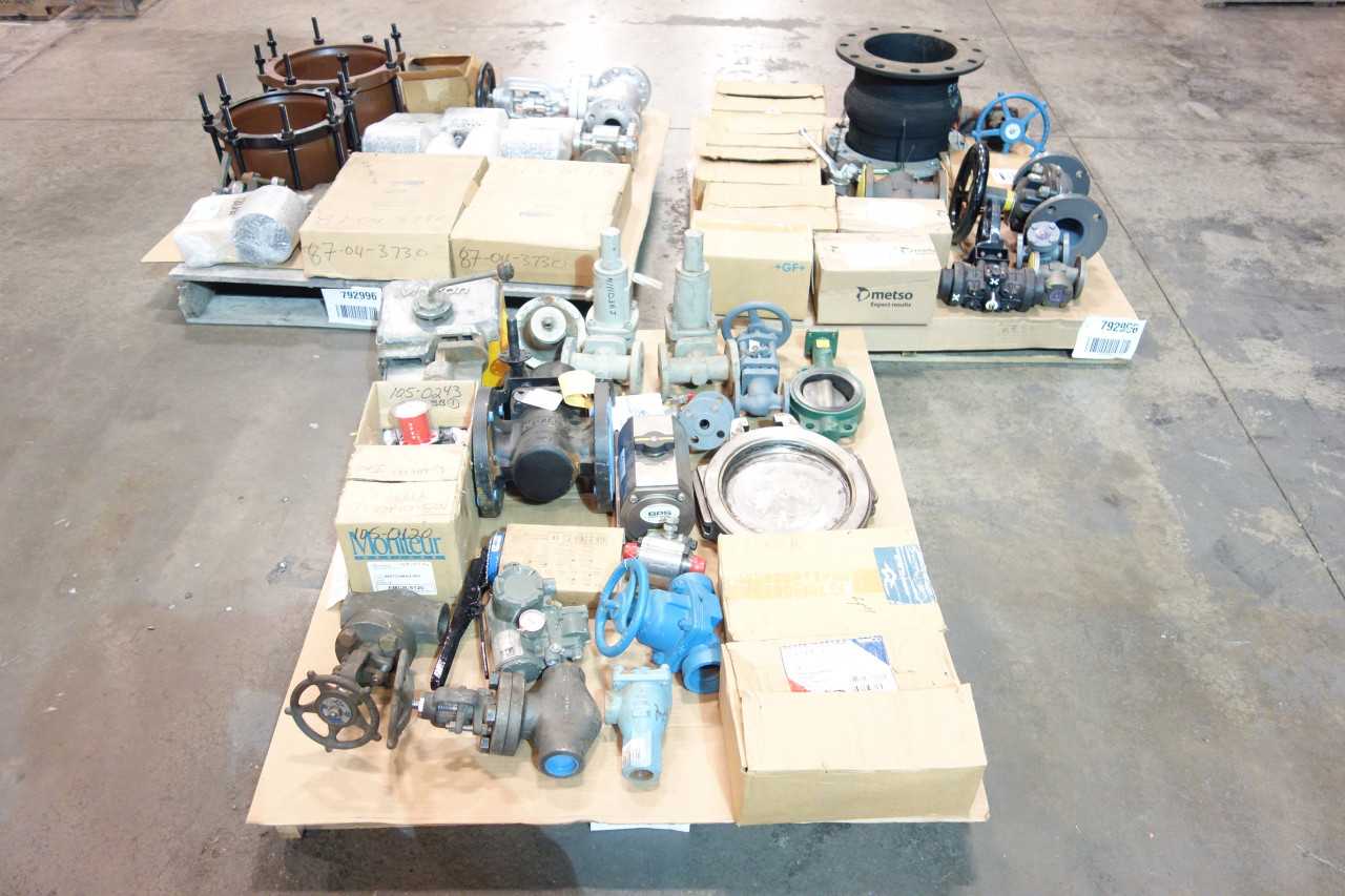 3 PALLETS OF ASSORTED VALVES AND VALVE ACCESSORIES - VALVES