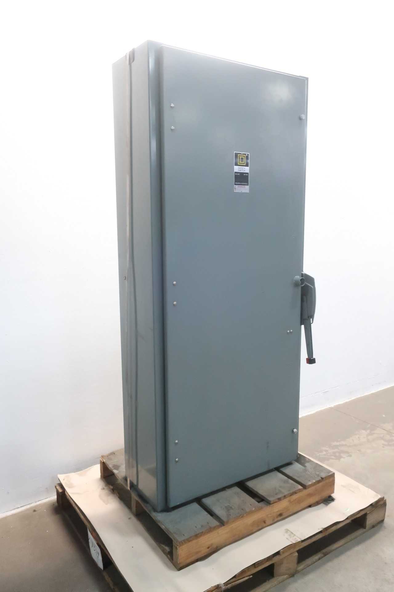 SQUARE D H 367 3P 800A AMP 600V-AC FUSIBLE DISCONNECT SWITCH - DISCONNECT SWITCHES