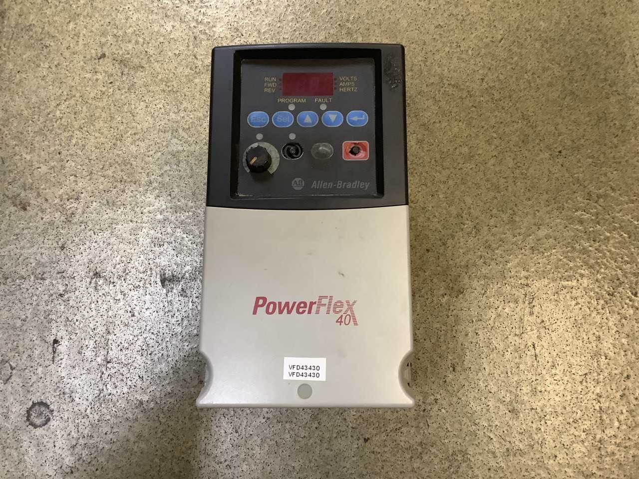 Allen-Bradley 22B-D010N104 PowerFlex 40 AC Drive - MOTOR DRIVES