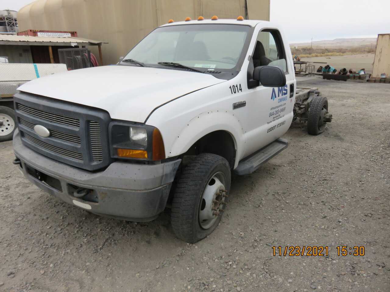 2006 Ford F450 - A PT14 - BUSES